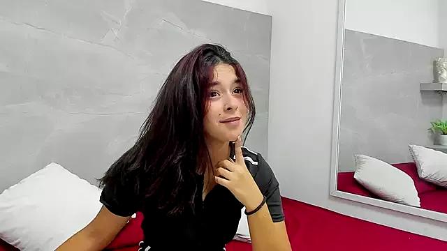 Liz_Gomezz from StripChat is Freechat