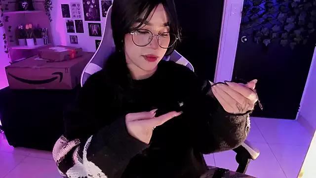 Liz_rogers_x from StripChat is Freechat