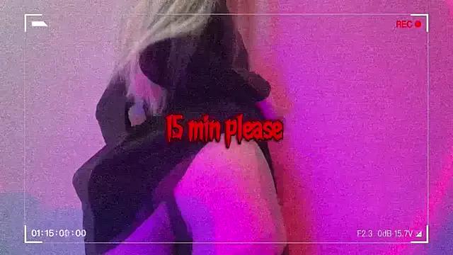 LizaKisses from StripChat is Freechat