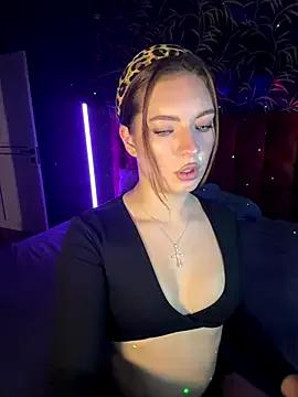 Lolababydoll from StripChat is Freechat