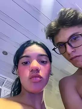lolaxdavid from StripChat is Freechat