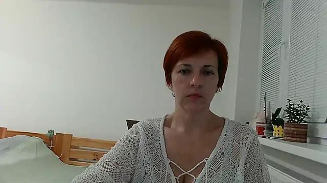 LoraLoraMay from StripChat is Freechat