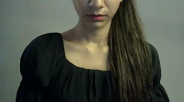 Love_hart from StripChat is Freechat