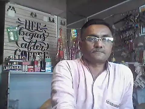 LOVEGURU_D from StripChat is Freechat