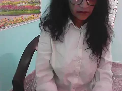 Lovely_bhabhi143 from StripChat is Freechat