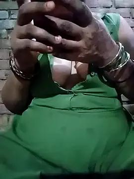 Lovely_sk from StripChat is Freechat