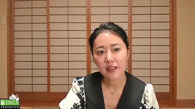 LovelyNanako from StripChat is Freechat