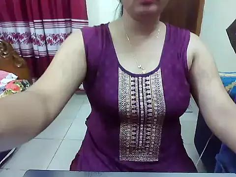 LovelyRose69 from StripChat is Freechat
