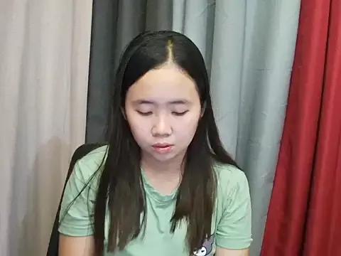 lovelysluttyxx from StripChat is Freechat