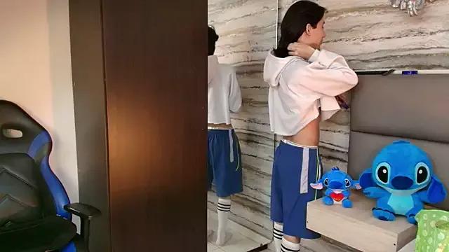 Lovers_21 from StripChat is Freechat