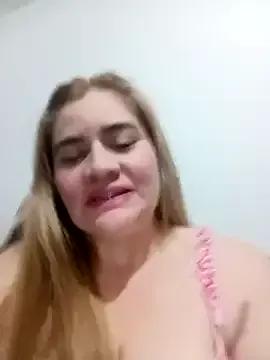 Luci_ross from StripChat is Freechat