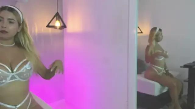 Check-out our cam rooms range and converse on a personal level with our delicious livecams streamers, showing off their spicy curves and toys.
