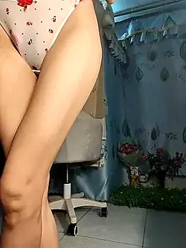 Lucy_limon from StripChat is Freechat