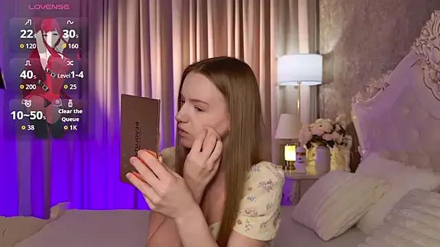 Check-out our cam rooms range and converse on a personal level with our delicious livecams streamers, showing off their spicy curves and toys.