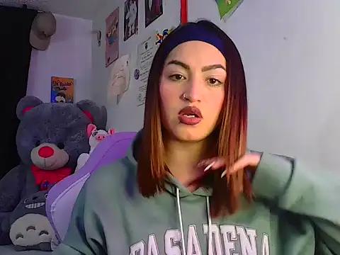 lucycherry__ from StripChat is Freechat