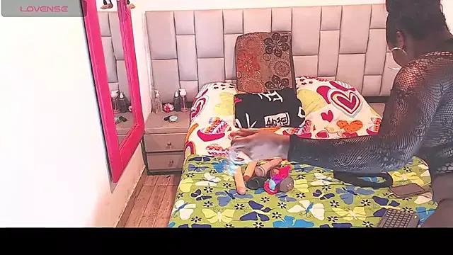 Lucyy03 from StripChat is Freechat