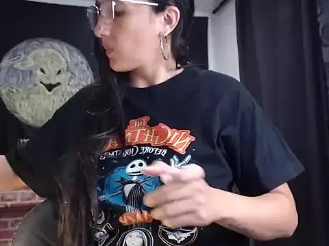 Lucyy_Naugthy from StripChat is Freechat