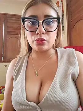 Check-out our cam rooms range and converse on a personal level with our delicious livecams streamers, showing off their spicy curves and toys.