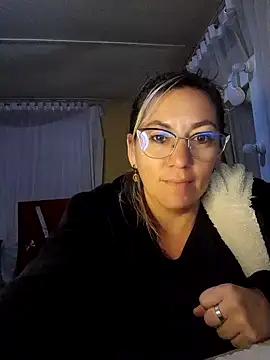 Luna-nevada from StripChat is Freechat