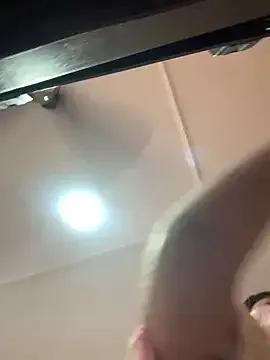 Luna_20x from StripChat is Freechat