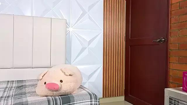 Luna__grace from StripChat is Freechat