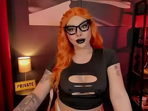 LUNA_ROYALE from StripChat is Freechat