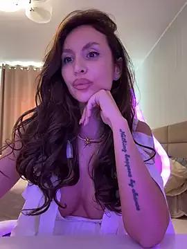 LunaBex from StripChat is Freechat