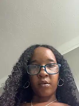 LunalustycumslutPornstar from StripChat is Freechat