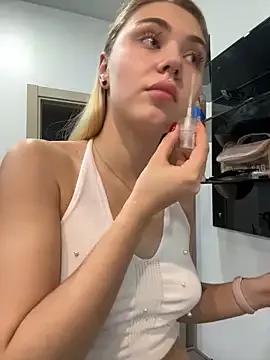 Check-out our cam rooms range and converse on a personal level with our delicious livecams streamers, showing off their spicy curves and toys.
