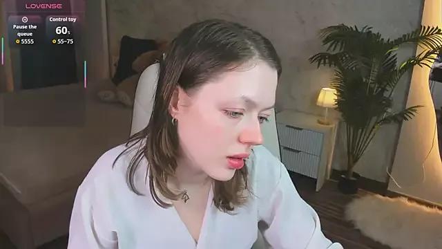 Lunar_Lily from StripChat is Freechat
