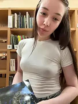 LunariaFae from StripChat is Freechat