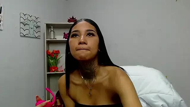 lyam_ebony from StripChat is Freechat