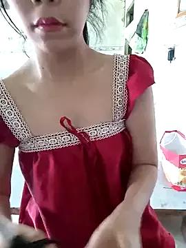 Lyly_sexy2k from StripChat is Freechat