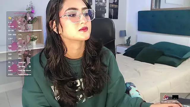 madame_lottie from StripChat is Freechat