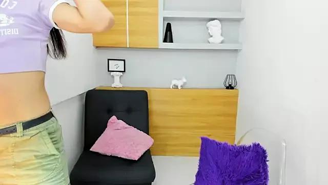 MaddyMoon1 from StripChat is Freechat