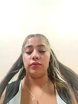 Madeleinee- from StripChat is Freechat