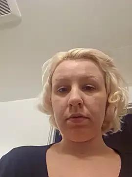 Photos of MadelynDaisyMoanroe from StripChat is Freechat