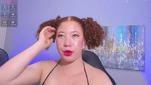 mady_harry from StripChat is Freechat