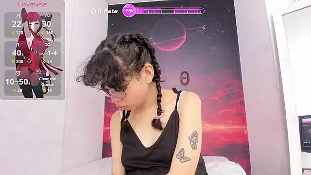 MadyStarkx from StripChat is Freechat
