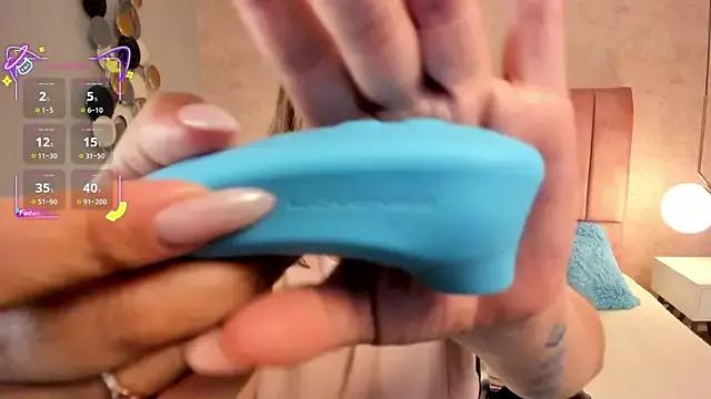 magic_aliice from StripChat is Freechat