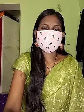 Mahi_queenx from StripChat is Freechat