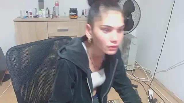 MalloryMyers from StripChat is Freechat