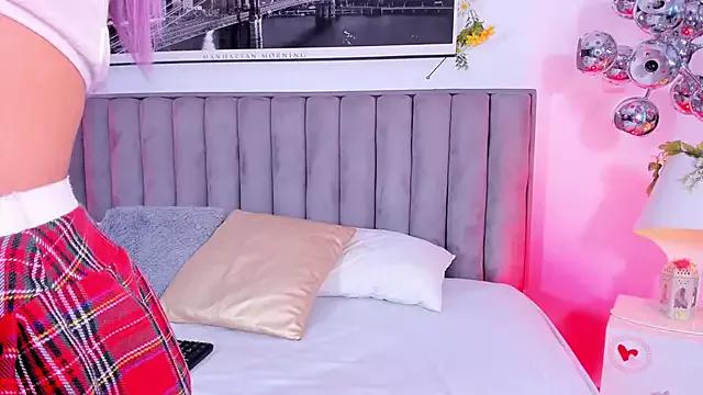 Check-out our cam rooms range and converse on a personal level with our delicious livecams streamers, showing off their spicy curves and toys.