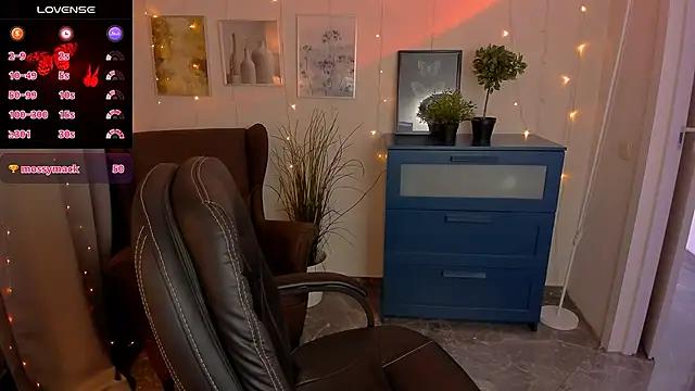 Check-out our cam rooms range and converse on a personal level with our delicious livecams streamers, showing off their spicy curves and toys.