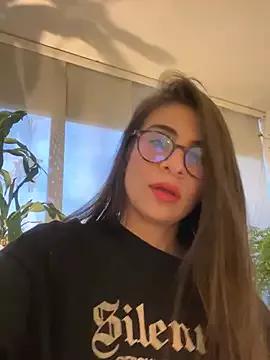 MariaIsabella8 from StripChat is Freechat