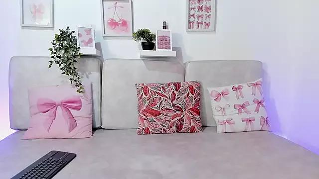 Check-out our cam rooms range and converse on a personal level with our delicious livecams streamers, showing off their spicy curves and toys.