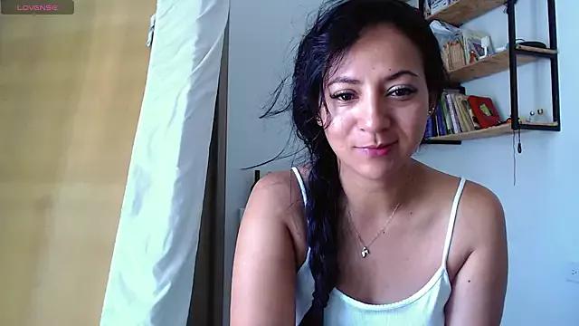 mariamulata from StripChat is Freechat