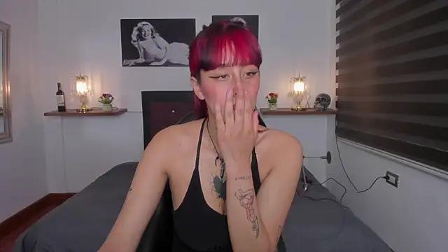 Check-out our cam rooms range and converse on a personal level with our delicious livecams streamers, showing off their spicy curves and toys.