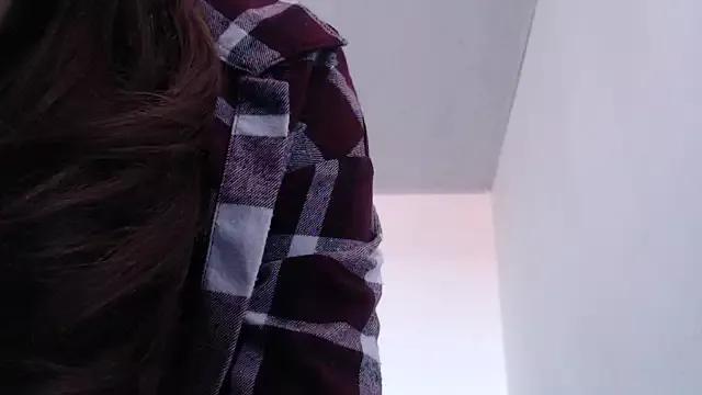 MARIELSINS_1111 from StripChat is Freechat