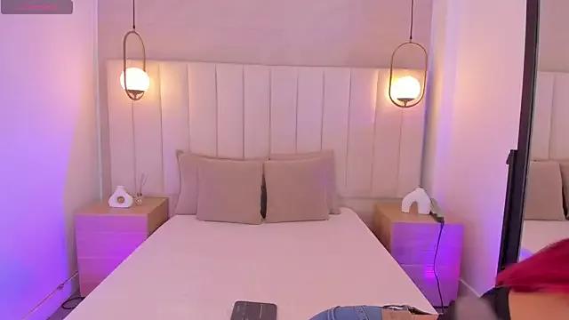 marilopez_ from StripChat is Freechat